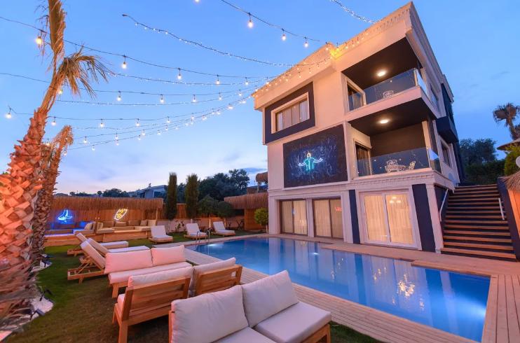 Mistral Alaçatı By Laradi Hotel