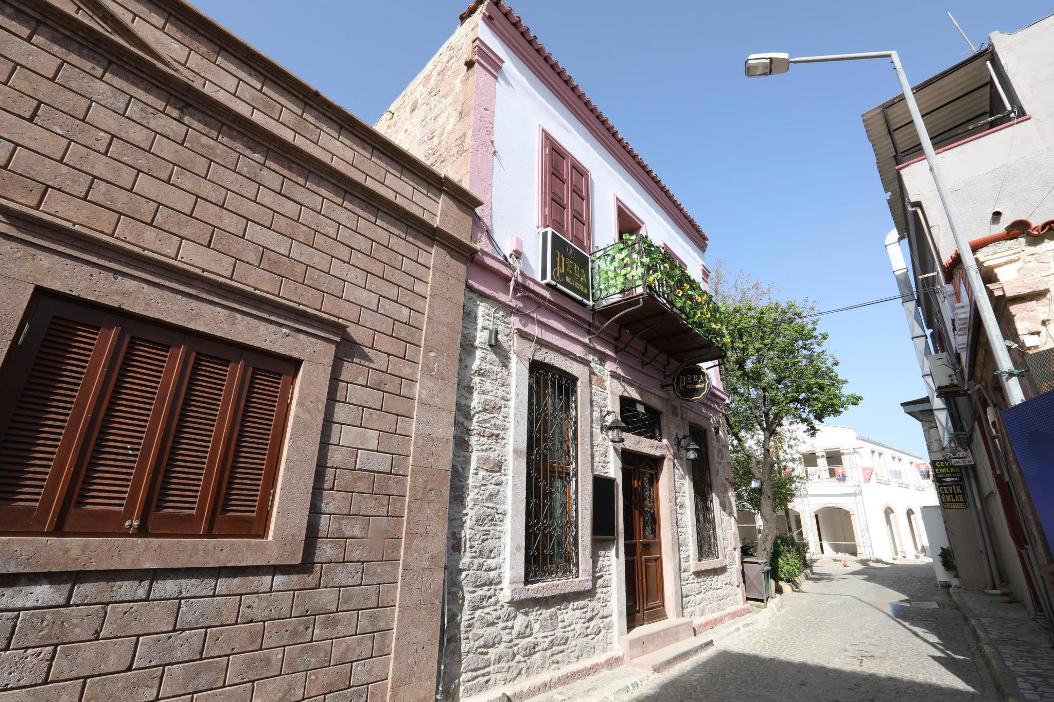 Cunda Pera Otel