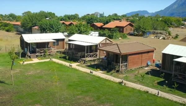 Izgen Bungalows