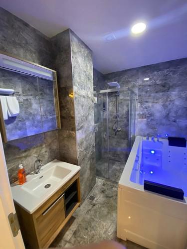 Izmirli Otel