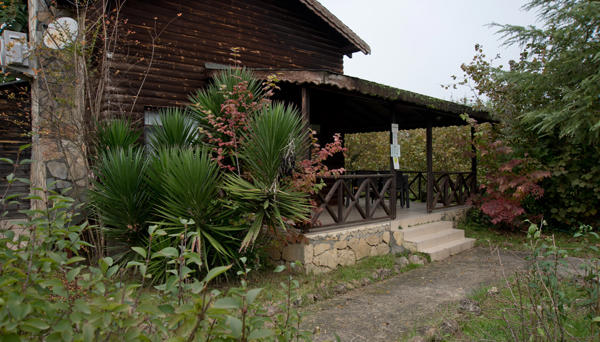 Nehir Perisi Kır Evi