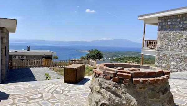 Karadut Tas Otel