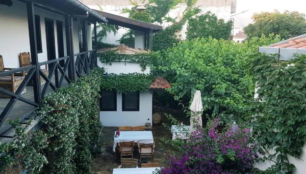 Nilya Hotel 