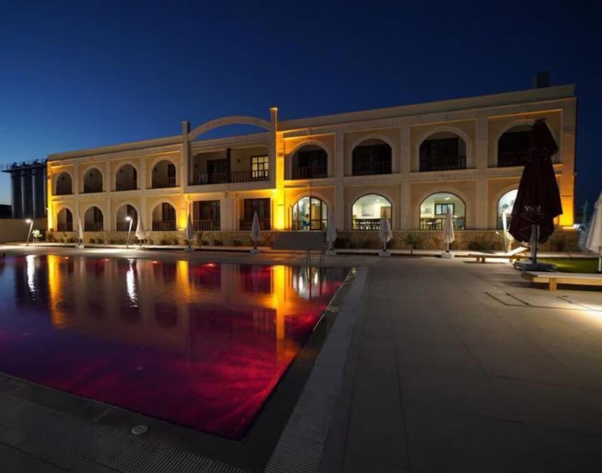 Vinum Bağ Oteli & Spa Tennis Courts By Edrine Vineyards