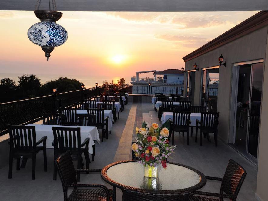 Beachway Hotel