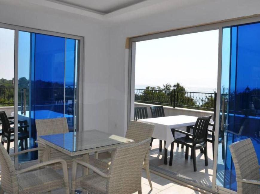 Beachway Hotel