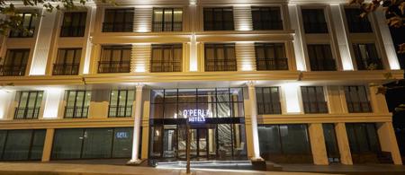 Operla Airport Hotels Trademark Collection by Wyndham