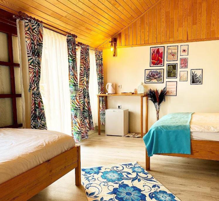 Kara Kedi Beach Bungalow