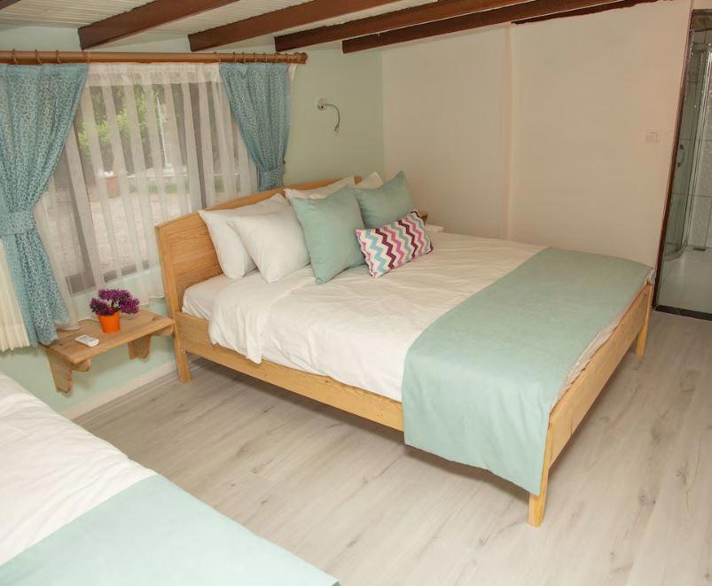 Kara Kedi Beach Bungalow