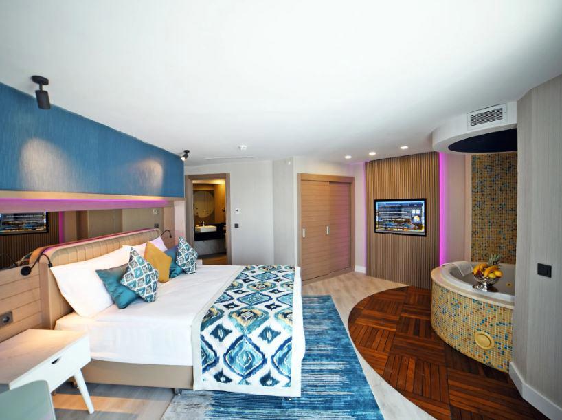 Royal Wings Hotel