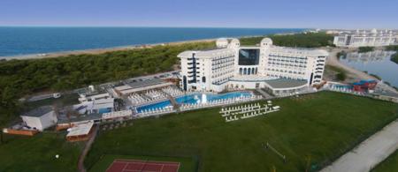 Water Side Resort & Spa