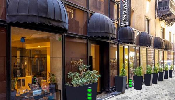 Ayramin Hotel