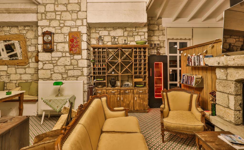 Palas Alaçatı