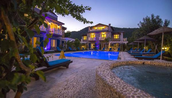 Orino Suites
