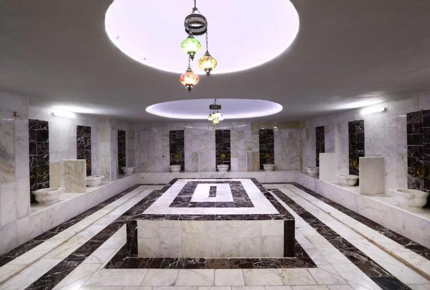 Azd House Hotel