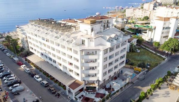 Mert Seaside Hotel