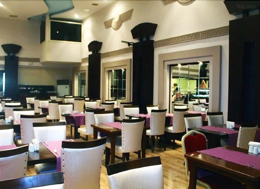 Club Next Inn