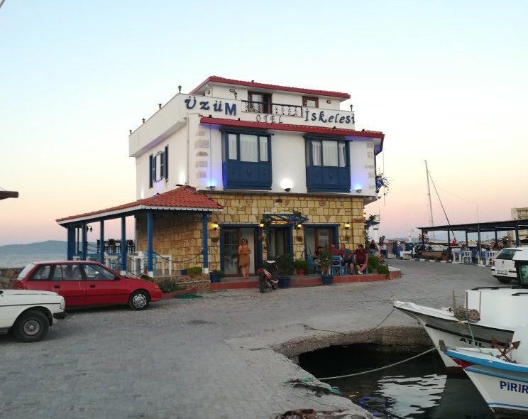 Üzüm Iskelesi