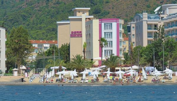 Dora Beach Hotel