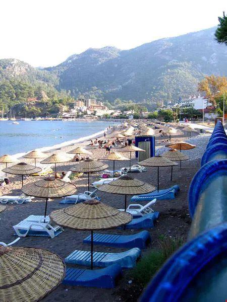 Zeybek Beach Hotel