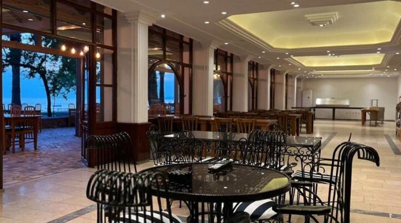 Atay Hotel