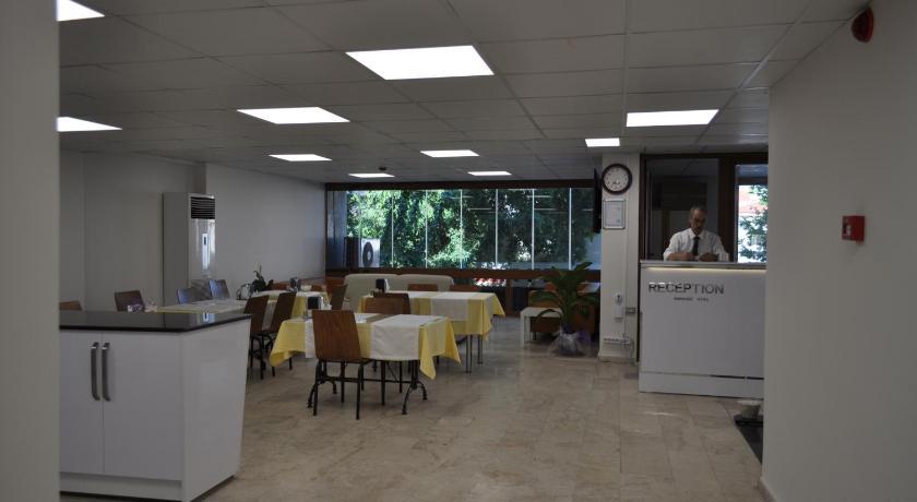 Merkez Otel
