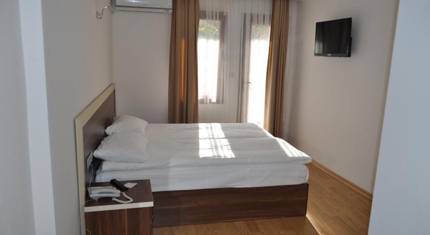Merkez Otel