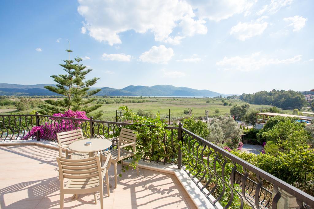 Akyaka Villa Marine Otel