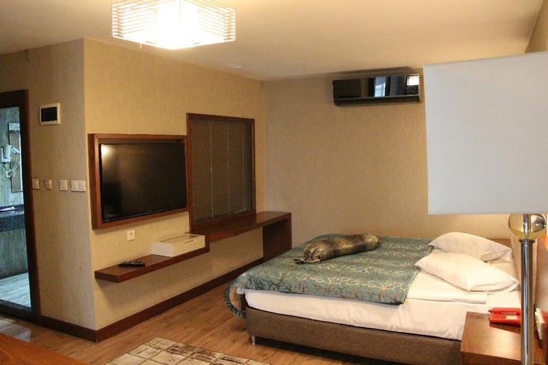 Akm Otel