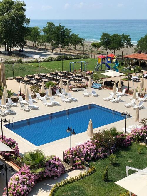 Abana Tatilya Resort Hotel