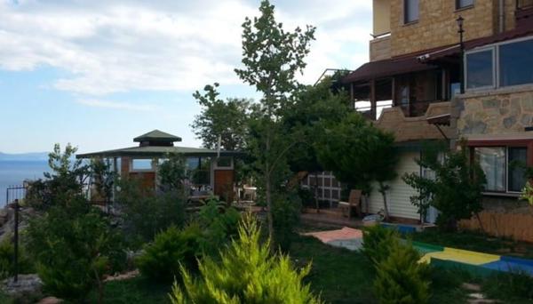 Taş Ev Butik Otel Dikili