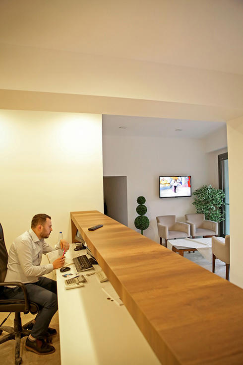 Vip Concept Ada Residence