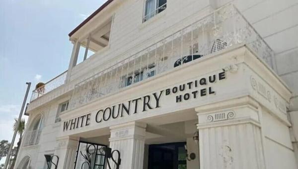 White Country Boutique Hotel