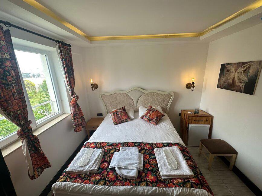 White Country Boutique Hotel