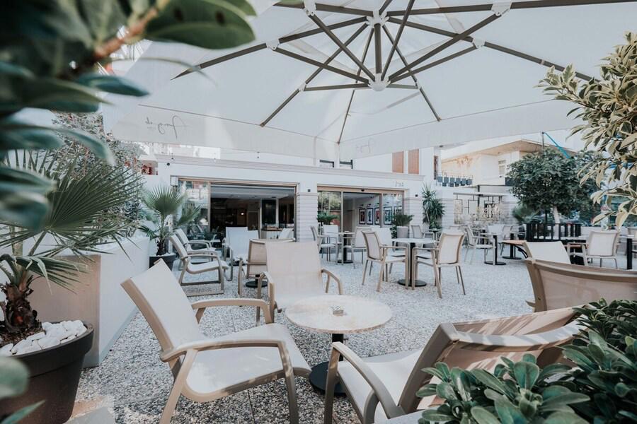 Angelo Coffee Suites