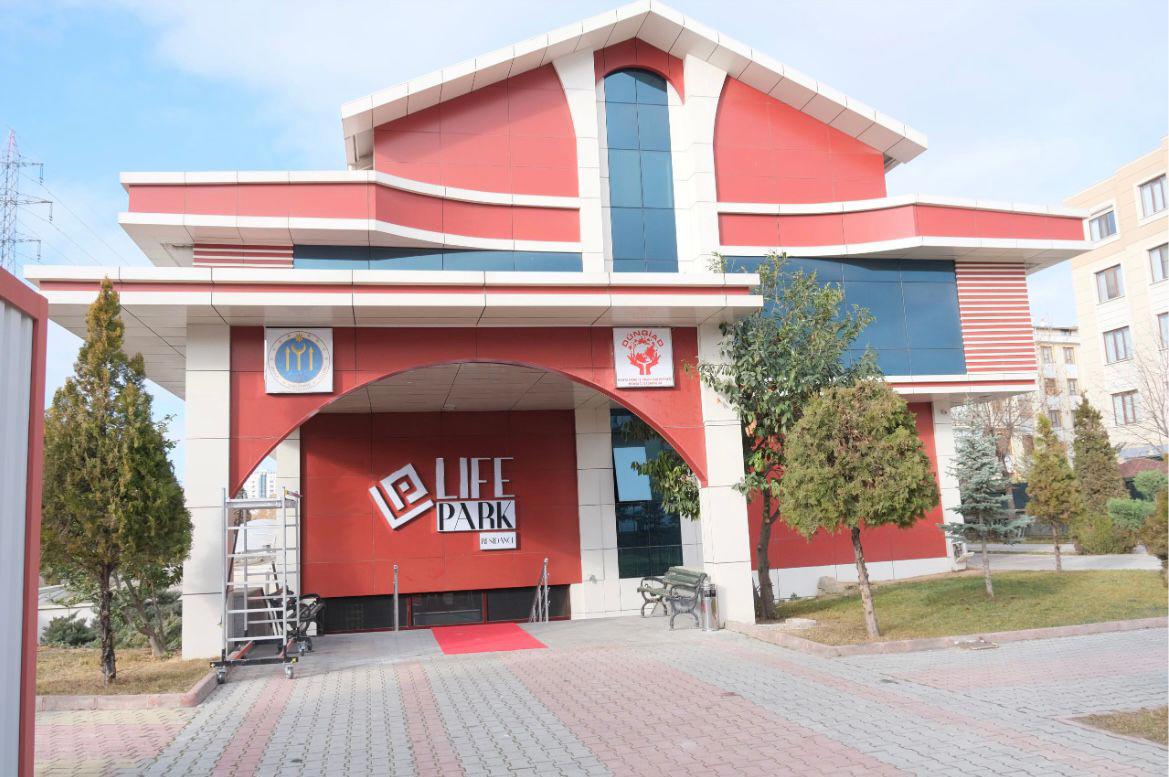 Life Park Residance Otel