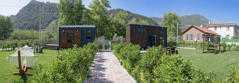 Kleva Houses