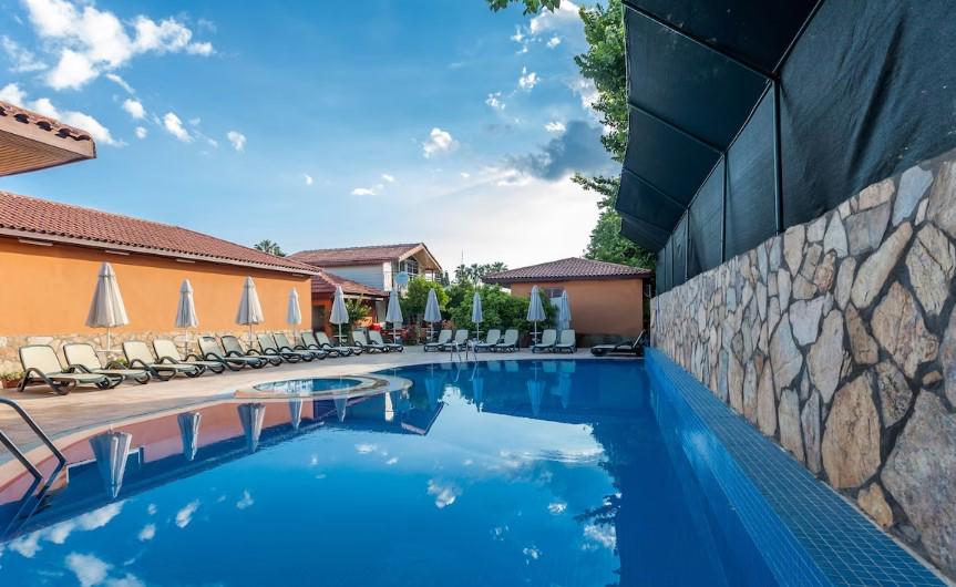 Özlem Garden Hotel