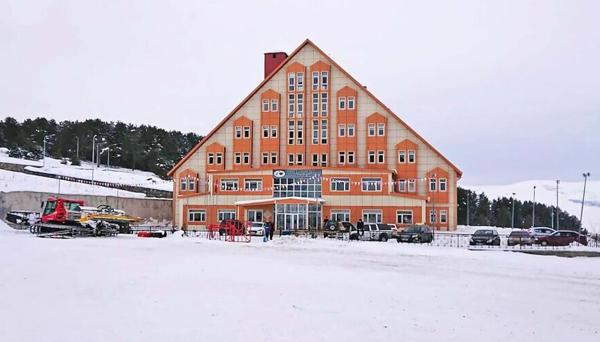 Yalnızçam Oteli