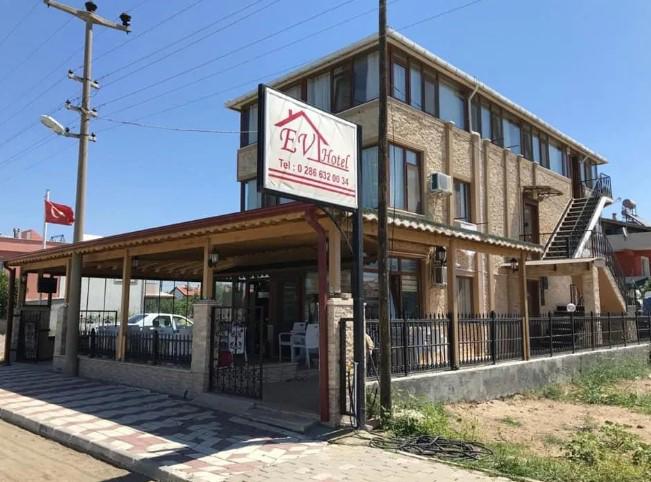 Ev Otel