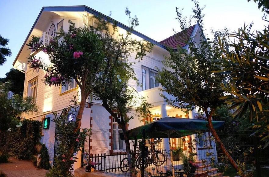 Sergüzeşt Otel