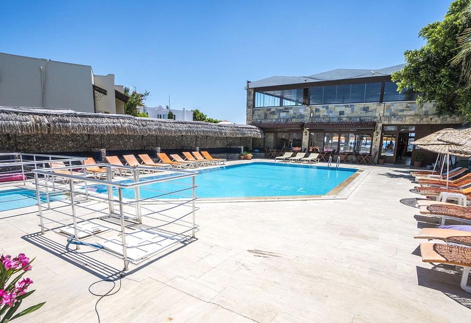 Sami Eriş Hotel