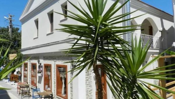 Strabon Butique Hotel