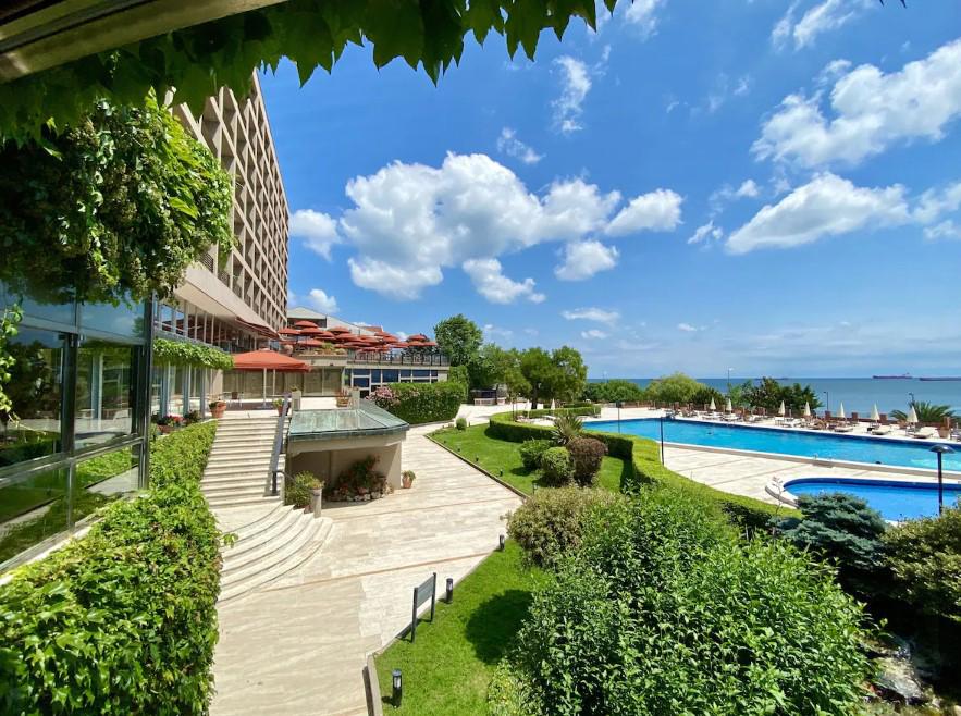 Çınar Hotel