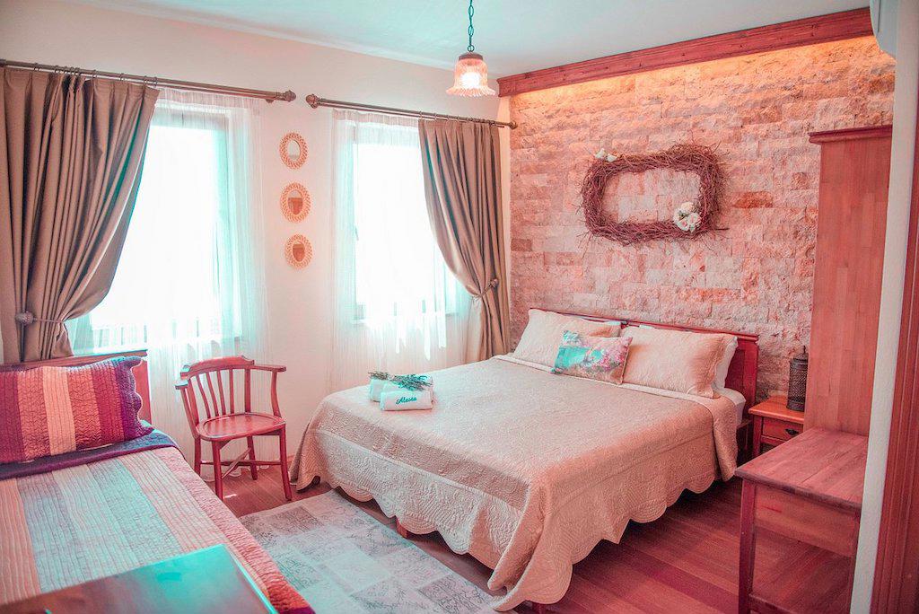 Alesta Hotel