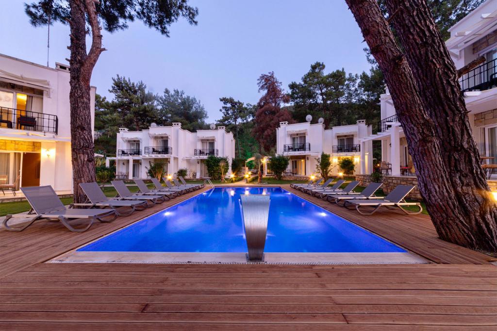 Secret Life Hotel