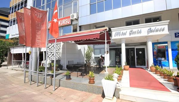Çevik Palace Hotel