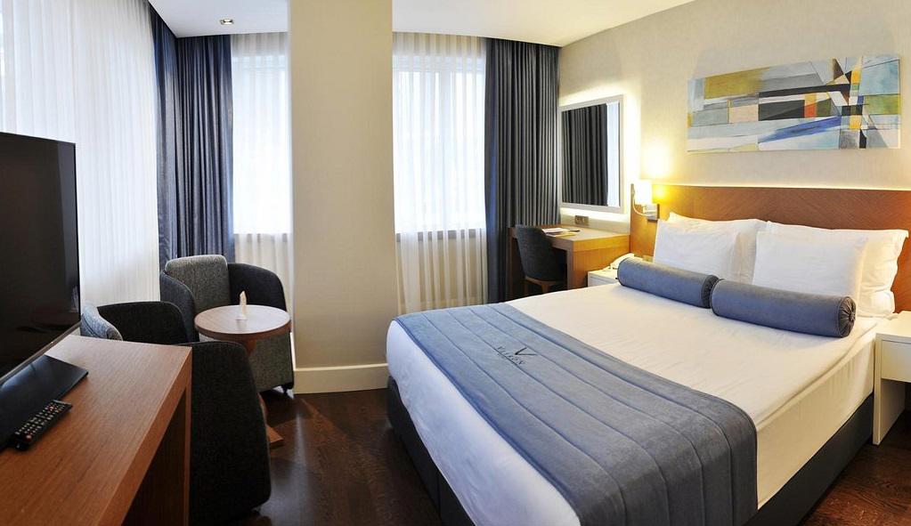 Veyron Hotel