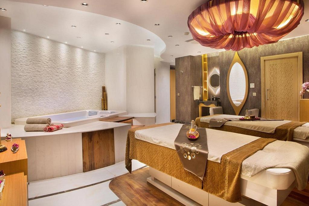 Veyron Hotel