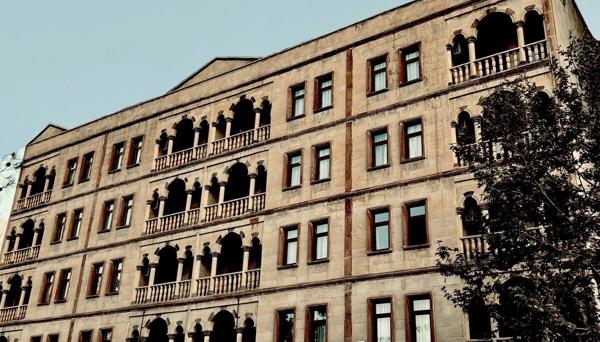 Taş Saray Bardakçı Hotel
